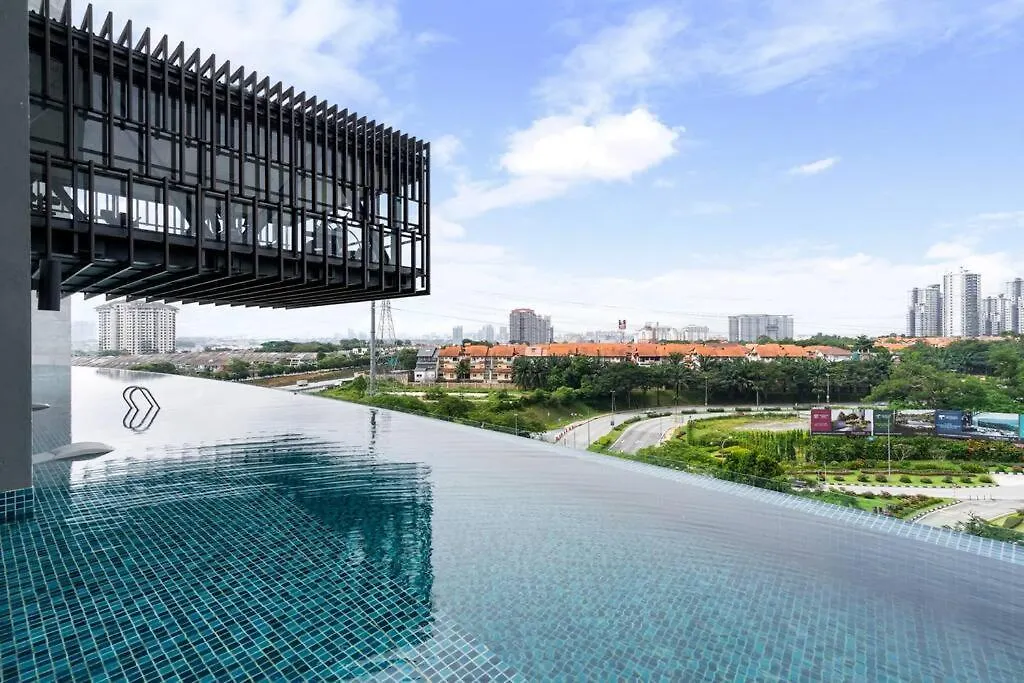 Lumi Tropicana Ps4 Balcony Golfview Modern 8Pax Petaling Jaya Apartment
