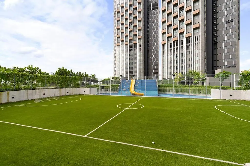 Apartment Lumi Tropicana Ps4 Balcony Golfview Modern 8Pax Petaling Jaya